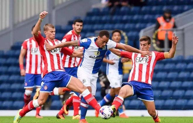 但左右手无 但左右手无