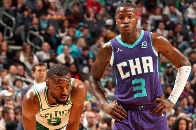 逼迫前两队 逼迫前两队